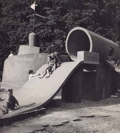 62-12 ch&acirc;teau de jeux-w