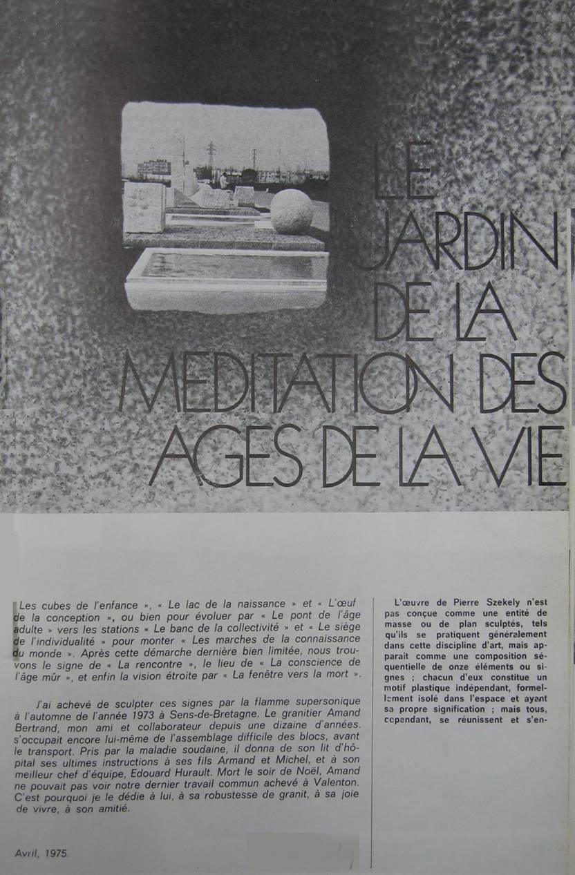 Le Mausol�e 04-1975 2