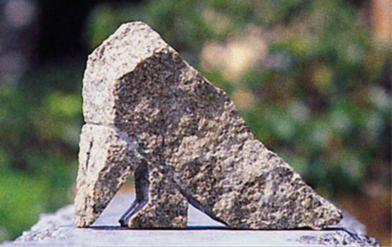 88-43 oiseau p�trifi� (non - original modifi�)-